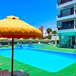 Olympia Sea View Appartement *